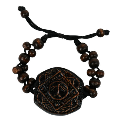 Banig De Agila STANDING EAGLE (SYMBOLO NG KALAKASAN, TATAG NG KALOOBAN AT KAGINHAWAAN)